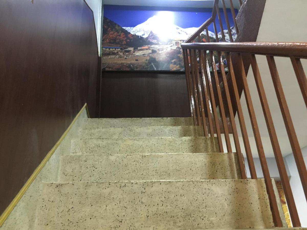Hotel Plumeria Inn Katmandu Kültér fotó